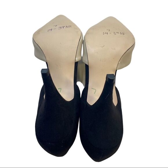 Anne Klein Black Suede Round Toe Pumps in ladies Sz 7M - Picture 3 of 5